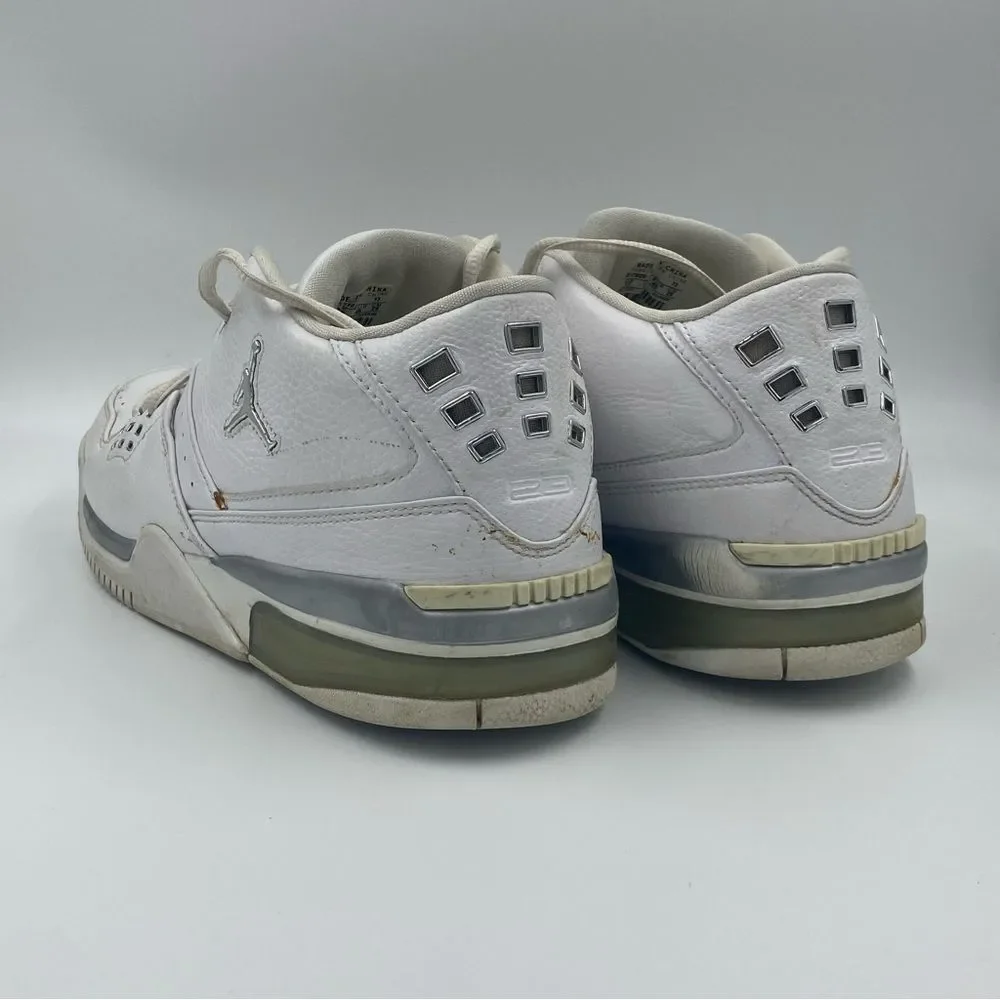 Jordan Flight23 317820‎ 110